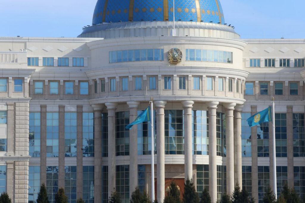 Токаев назначил послов в Катаре, Египте, Шри-Ланке