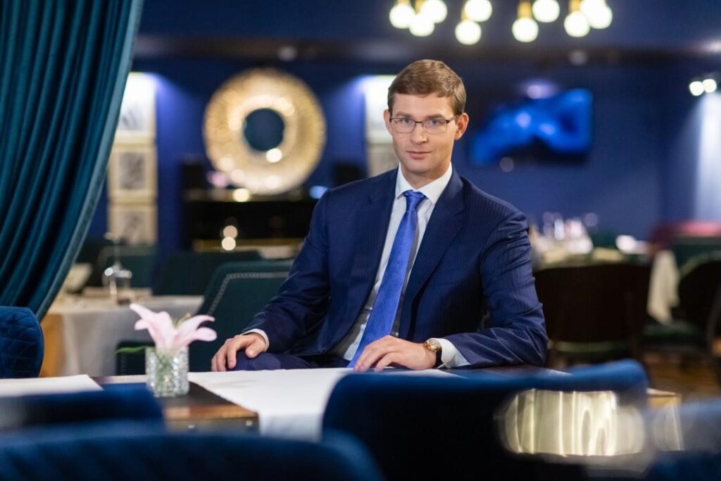 Тимур Турлов: «В технологическую гонку вступать никогда не поздно»