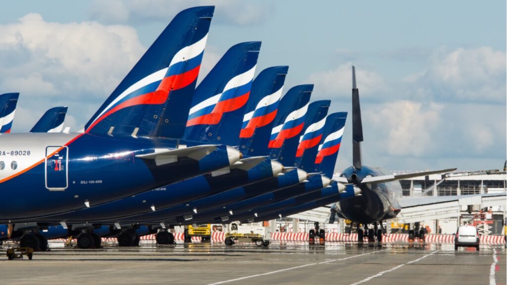 «Аэрофлот» приостановил полеты в Казахстан