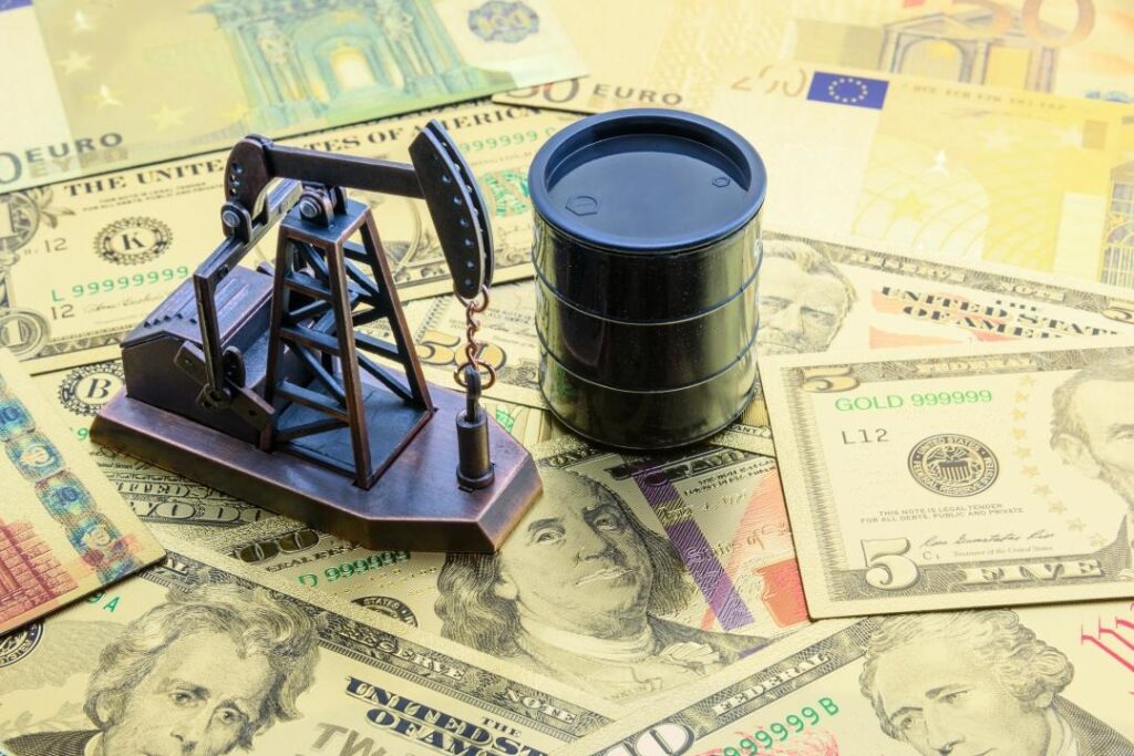 Цена нефти Brent росла до $36
