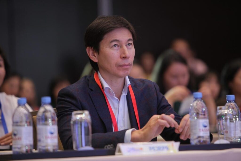 Photo by Oleg Spivak