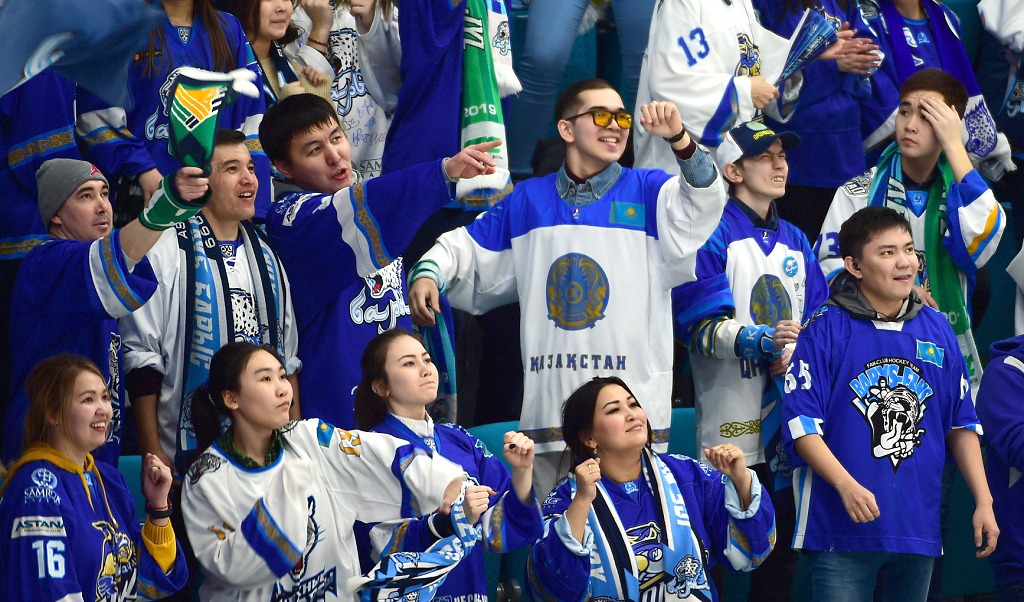 «Барыс» уступил «Металлургу» в Кубке Гагарина