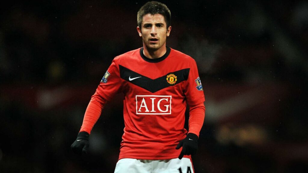 ФК «Кайрат» подписал бывшего игрока «Манчестер Юнайтед»