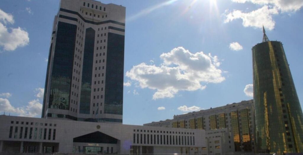 Назначены вице-министры МИИР и Минэнерго Казахстана