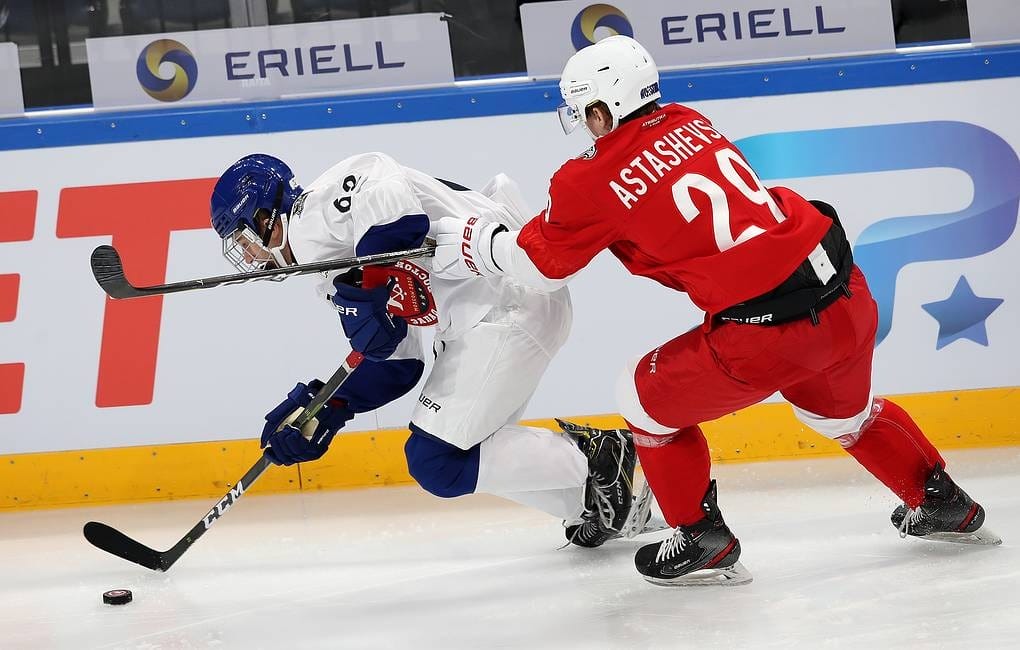 Игрок «Алтая» помог Востоку МХЛ выиграть третий Кубок Вызова