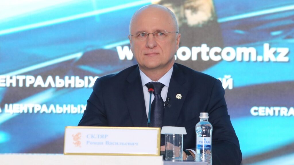 Расследование оставило одну версию крушения самолета «Бек Эйр»