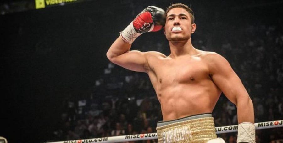 Казахстанский боксер стал открытием года в Канаде