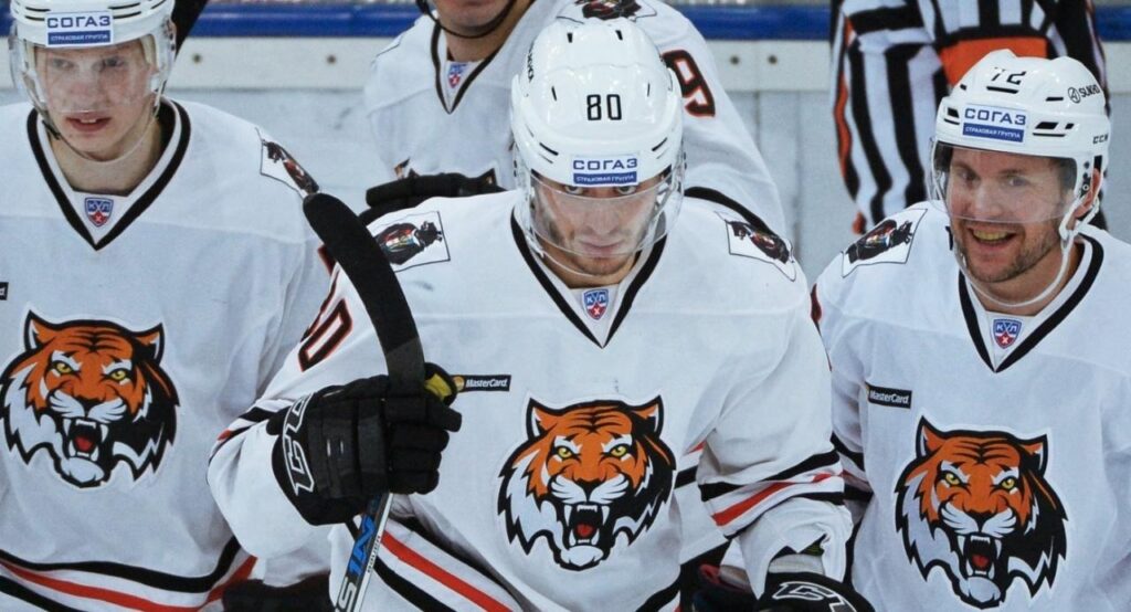 «Барыс» проиграл одному из аутсайдеров КХЛ