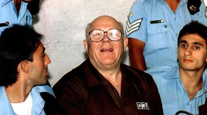 Польша обнаружила «переписывание истории» в сериале Netflix