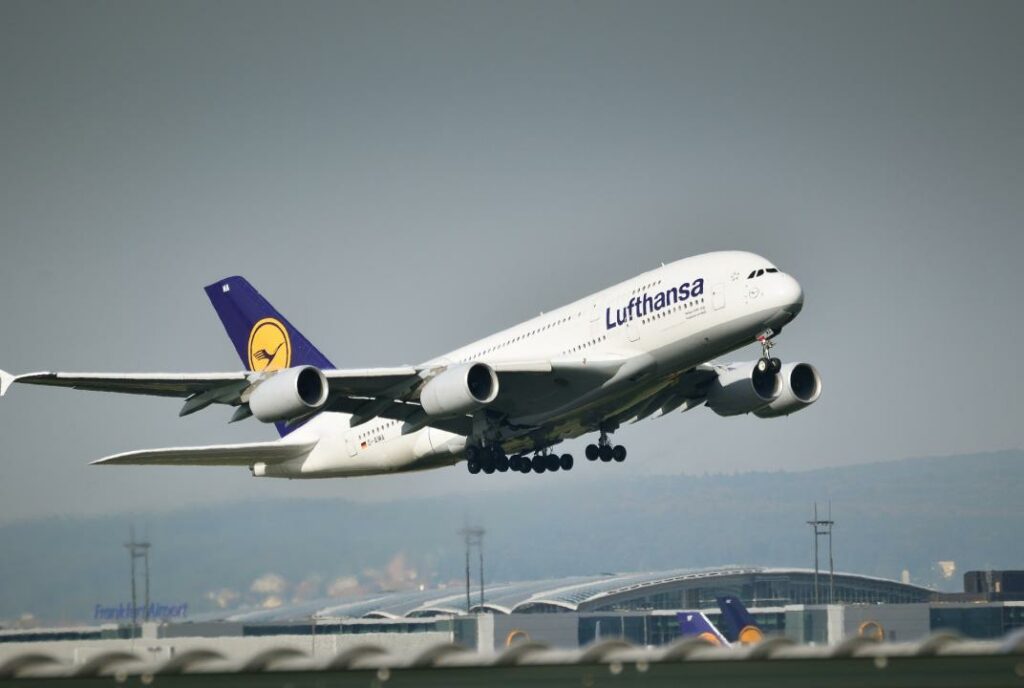 Lufthansa сократит более тысячи пилотов
