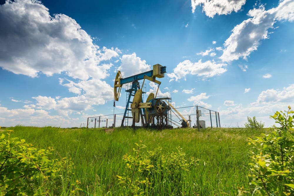 Казахстану предлагают найти в месторождениях нефти источник ВИЭ