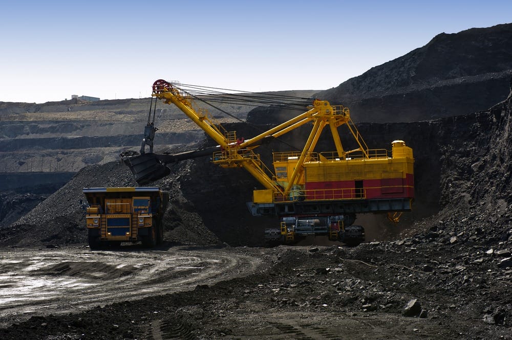 Почему крупные недропользователи в Казахстана выбирают иностранных поставщиков