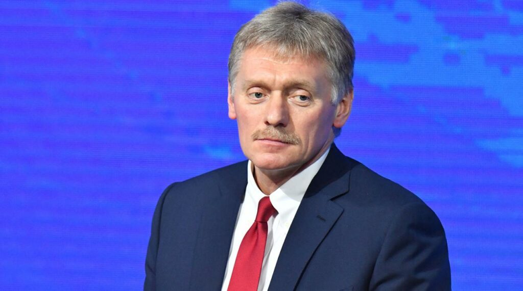 Песков заподозрил Навального в работе на ЦРУ