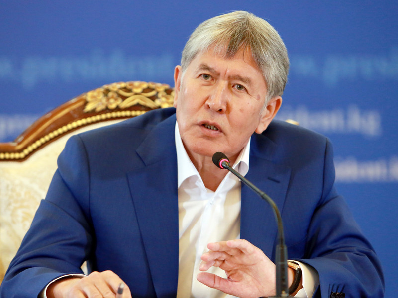 Атамбаев не смог выступить в Бишкеке по состоянию здоровья