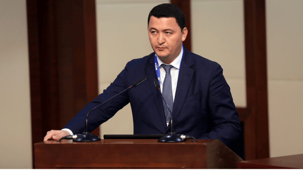 Надыров покинул пост главы горздрава Алматы