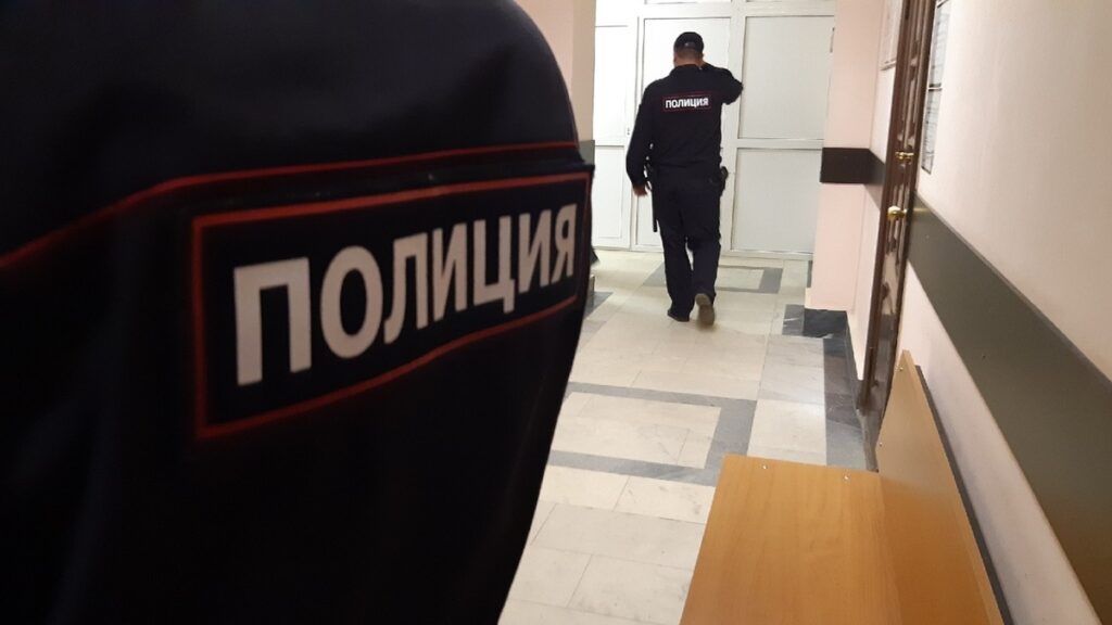 В Татарстане подросток напал на отдел полиции