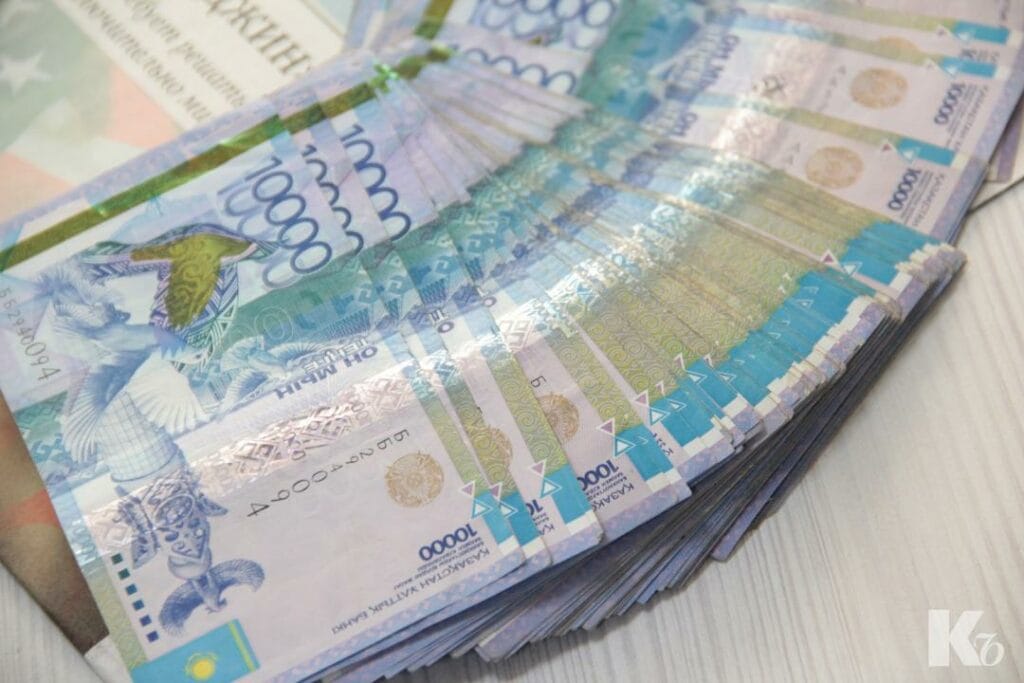 Инвесторов в Казахстане хотят защитить от новых налогов и платежей