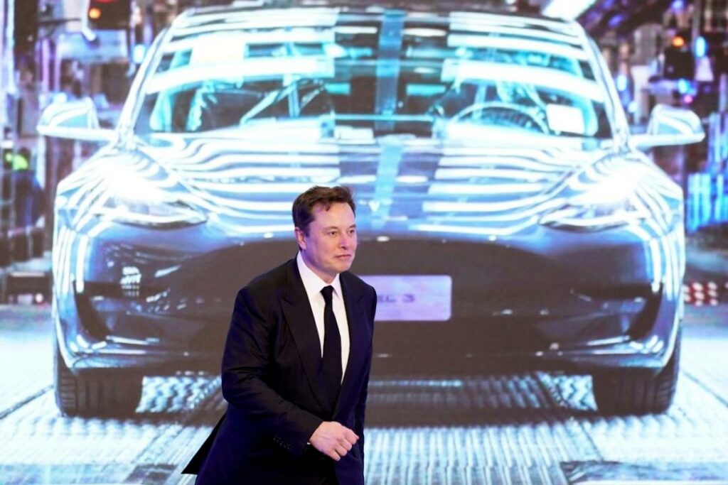 Почему для Tesla важно попасть в S&P 500