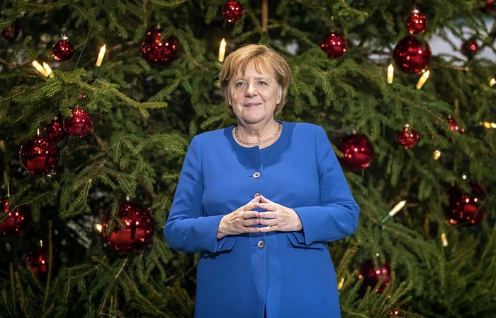 Меркель Рождество мен Жаңа жылда шектеулерді жеңілдетуден бас тартты