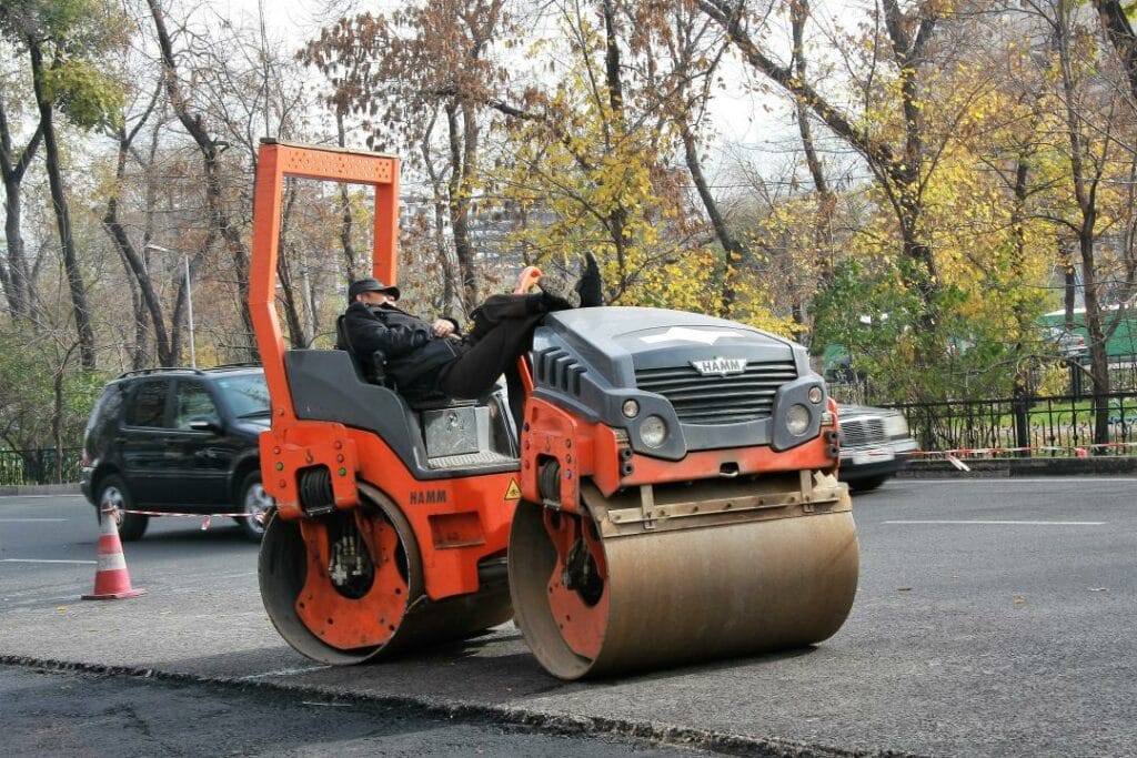 Сотрудники филиала «Казавтожола» завышали стоимость работ
