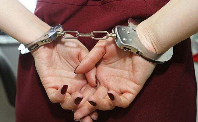 Банктің бұрынғы қызметкері салымшылардың ақшасын жымқырған