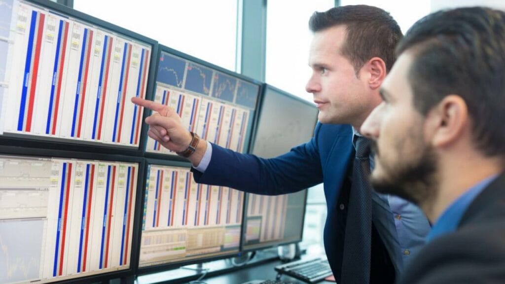 American Short Sellers Are Chasing Freedom Finance Shares