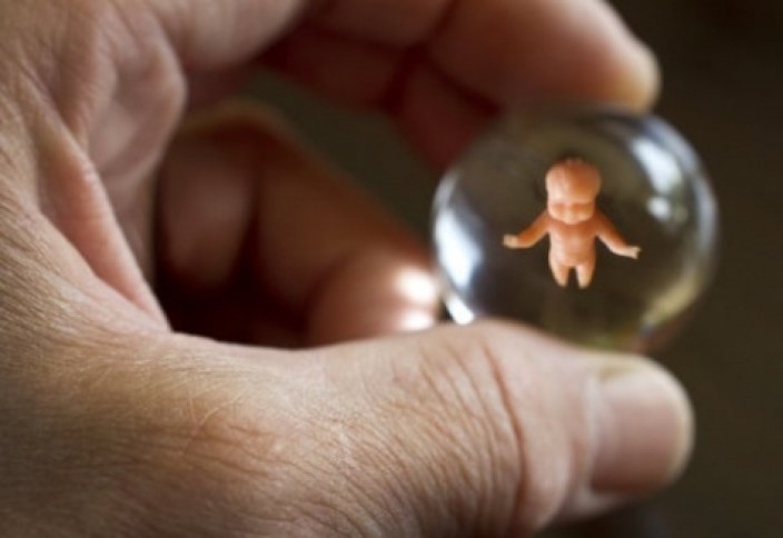 Аргентинада жасанды түсік жасату заңдастырылды