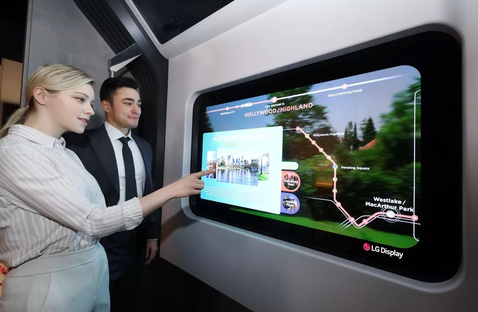 Компания LG представила новые прозрачные дисплеи