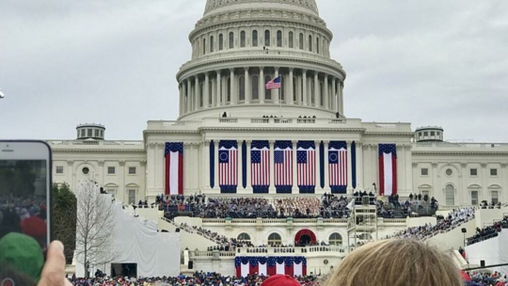 Вашингтонда жаппай тәртіпсіздік