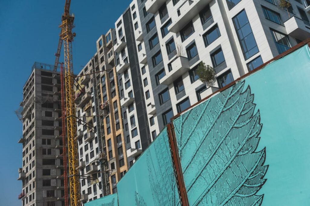 Как в Казахстане менялись цены на новостройки в 2020 году
