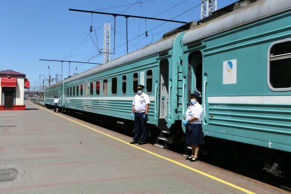 Цены на железнодорожные билеты вырастут на 7%
