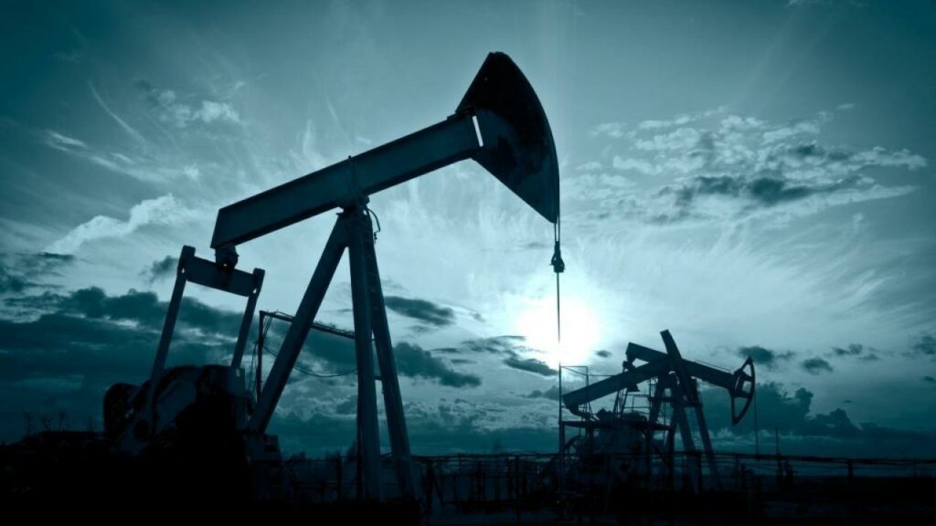 Россия в январе увеличила добычу нефти на 1,1%