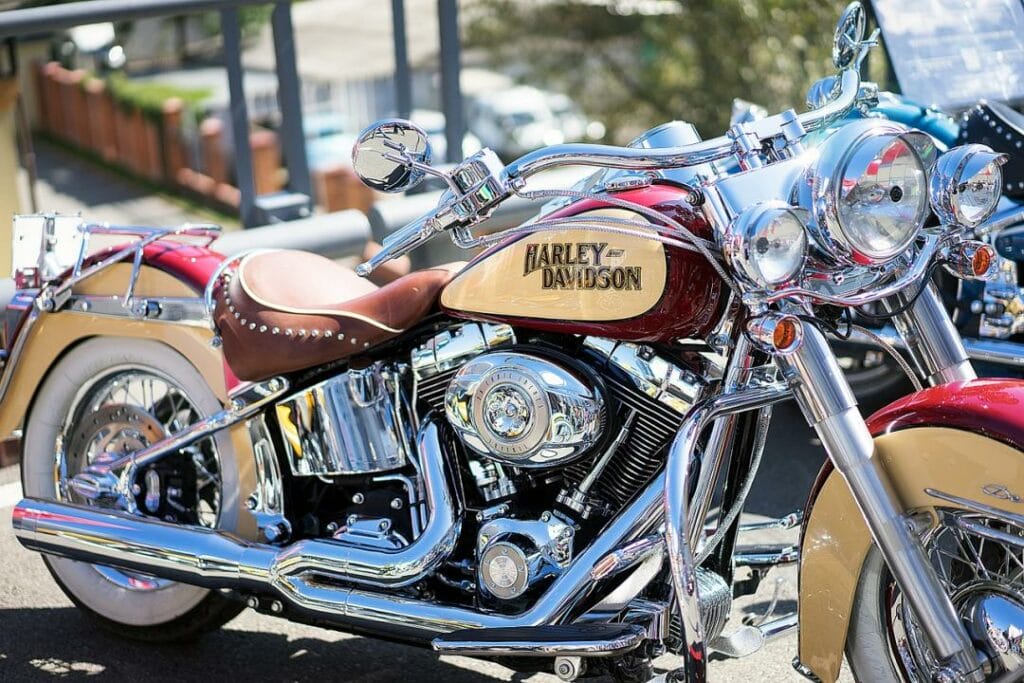 Выручка Harley-Davidson в IV квартале рухнула на 32%