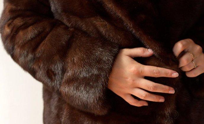 Манекенде ілулі тұрған екі тонды ұрлап кеткен күдікті ұсталды