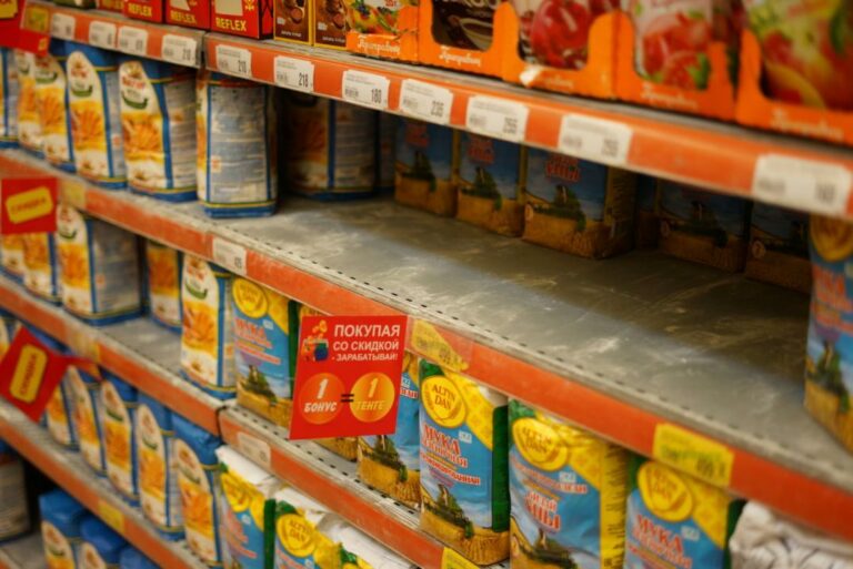 Kazakhstanis Are Spending More Than a Half of Their Income on Food