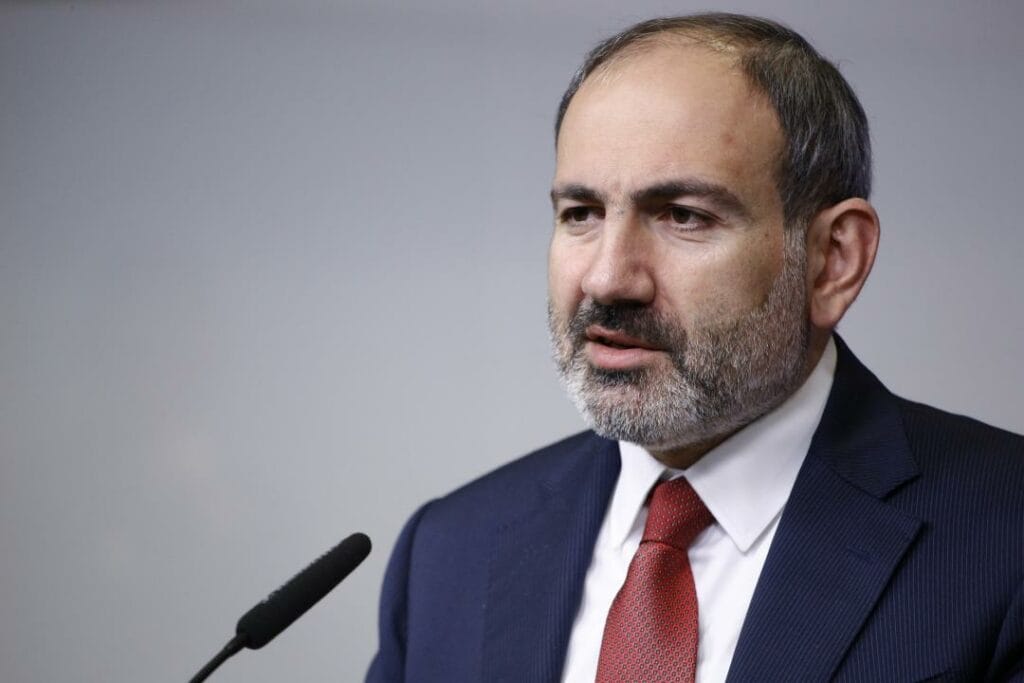 Пашинян заявил о попытке военного переворота в Армении