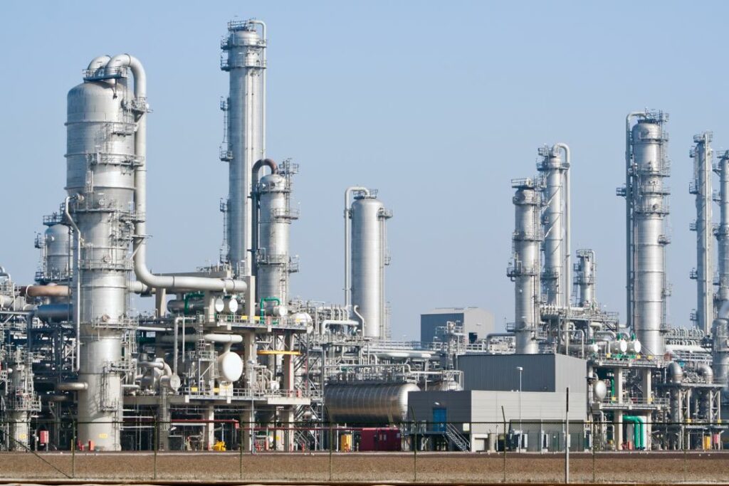 Пять новых нефтегазохимических заводов появятся в Казахстане