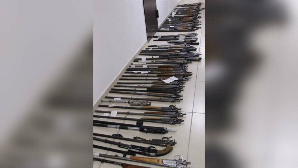 Ақтөбе облысы полицейлері 130-дан астам қаруды жойды