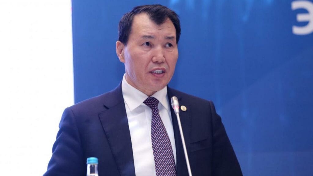 Алик Шпекбаев қызметінен кетті