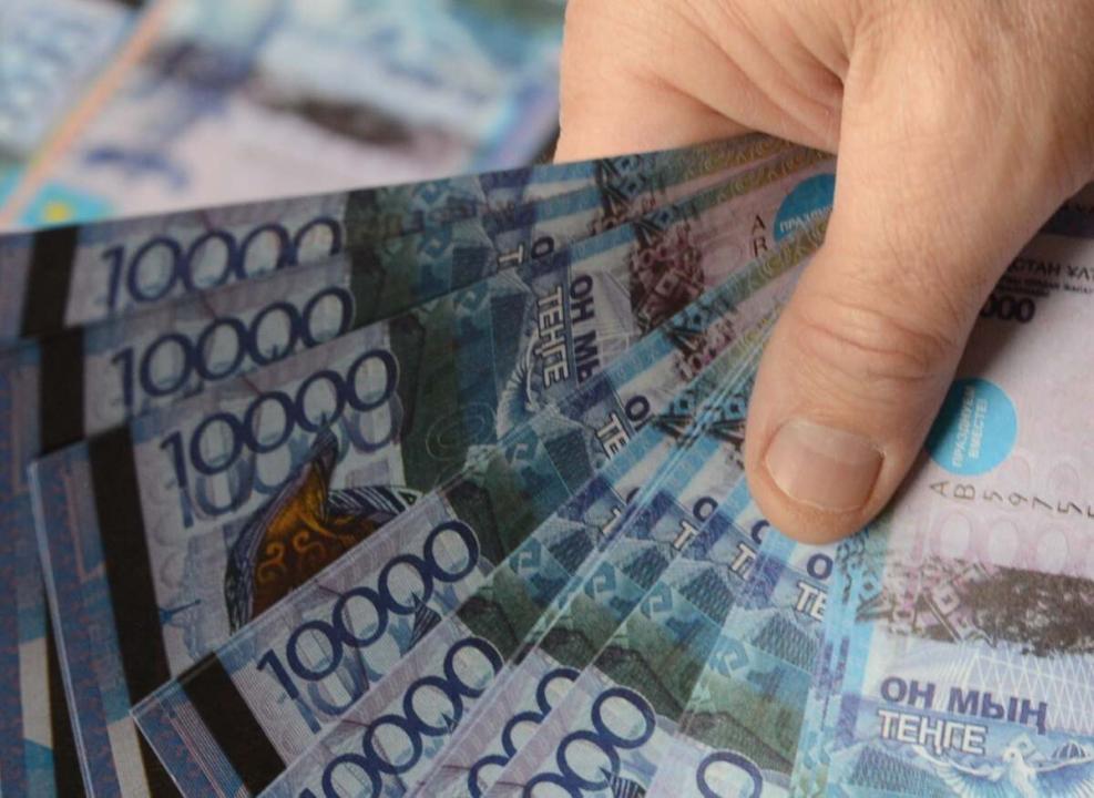 Ақмолалық медбике 1 миллион теңгені ұрлап, өзі арыз жазған