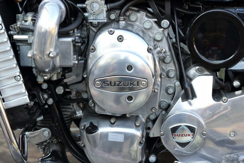 Три индийских завода Suzuki приостановили работу