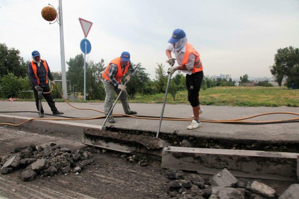 Запуск скоростной трассы Караганда — Балхаш отложили еще на год