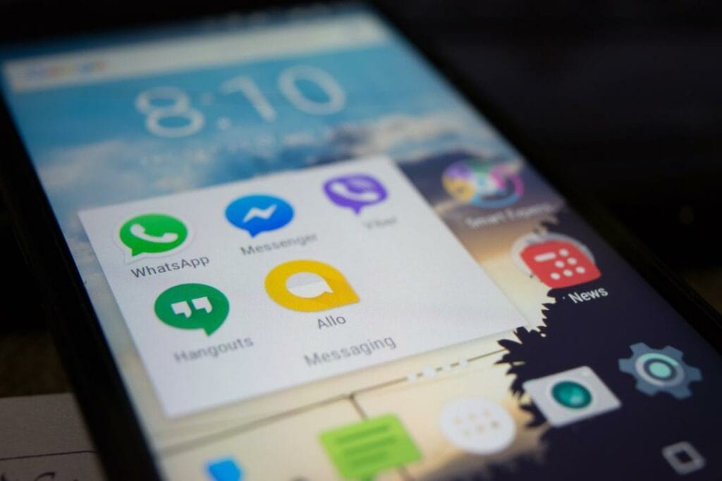 WhatsApp отключит пользователей за несогласие с новой политикой