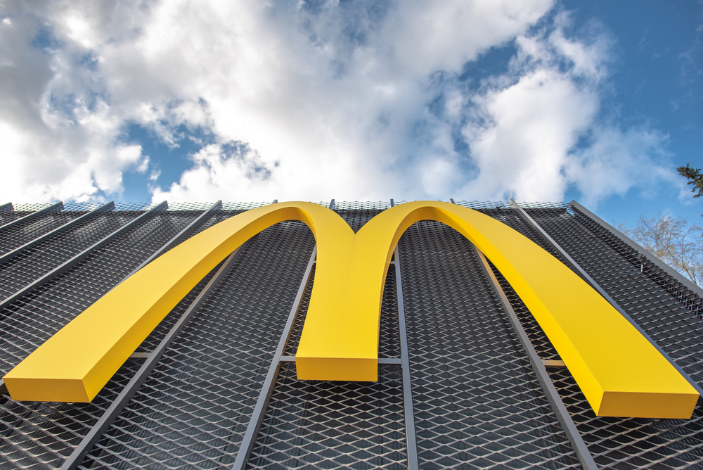 К McDonald’s подан иск на $10 млрд