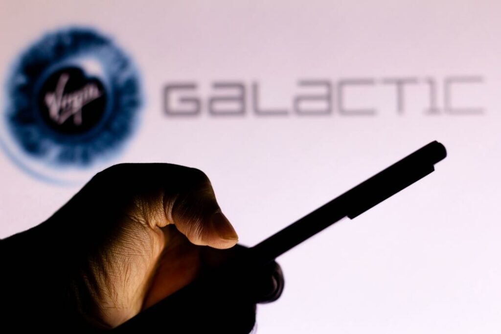 Акции Virgin Galactic подорожали в США на премаркете почти на 26%