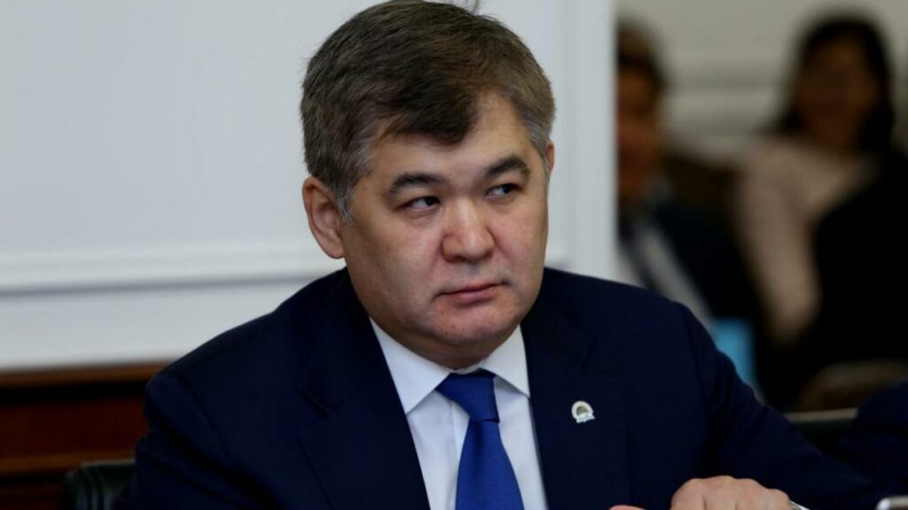 Биртанову снова продлили домашний арест