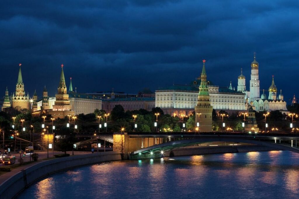 Россия выходит из группы стран-участниц Договора по открытому небу