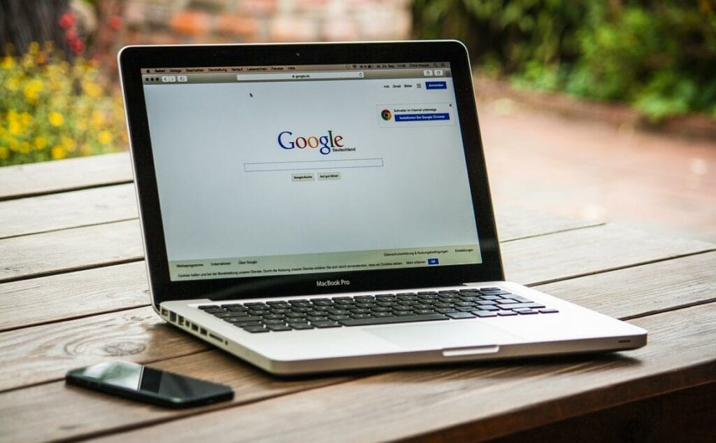 Компания Google перенесла планы отказа от cookies на конец 2023 года