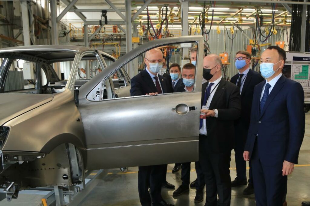 АВТОВАЗ, Renault РОССИЯ и КАМАЗ подписали 8 ключевых документов по развитию инвестпроектов в РК