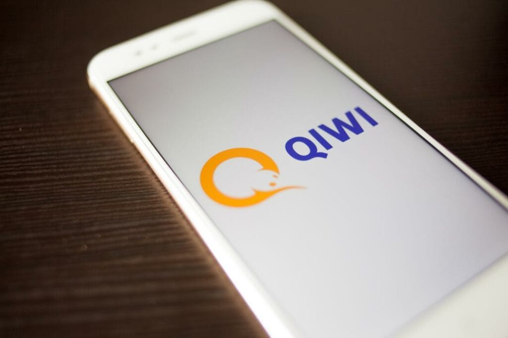 QIWI продала 40% доли в банке «Точка»